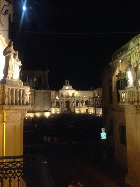 Apartmán I Balconi Sul Duomo Lecce Exteriér fotografie